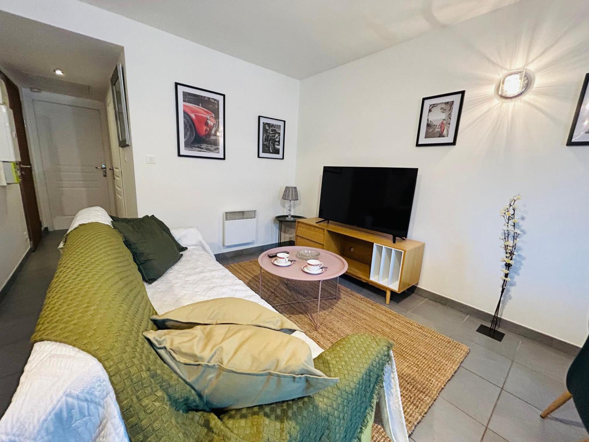 Doyen 1 Proche Centre Ville Reims Ngoại thất bức ảnh